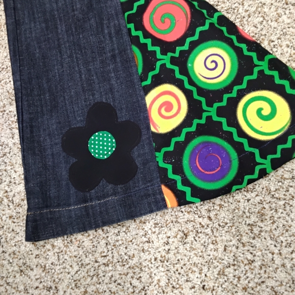 3834 Size 8 One 5 One Floral Patterned Flare Jeans - Picture 2 of 7